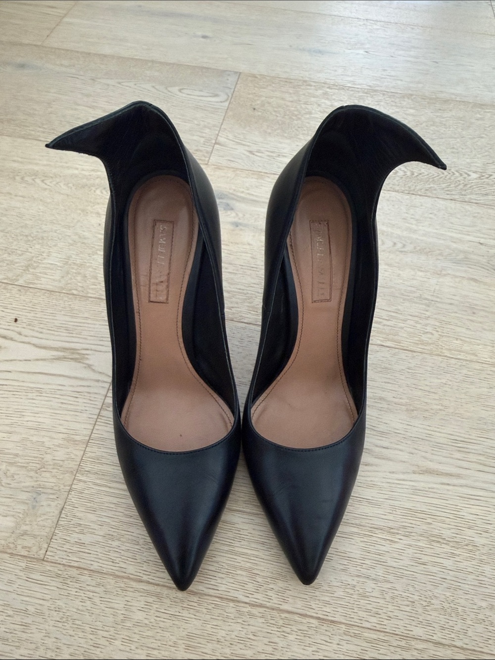 Samuele Failli Black Pointed Leather Heels with Sculpted Collar Sz 38